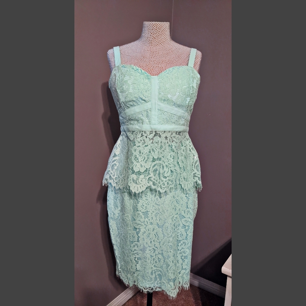 Stunning mint two piece lace dress